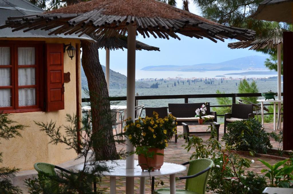 Chrissa Camping Rooms & Bungalows Delphi Ruang foto